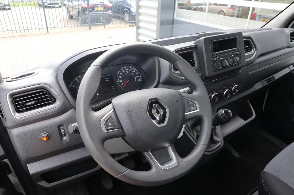 Renault Master 2.3 dCi 165 L3 Energy EURO VI uit 2024, foto 15