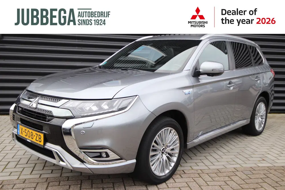 Mitsubishi Outlander 2.4 PHEV Instyle Opendak uit 2020