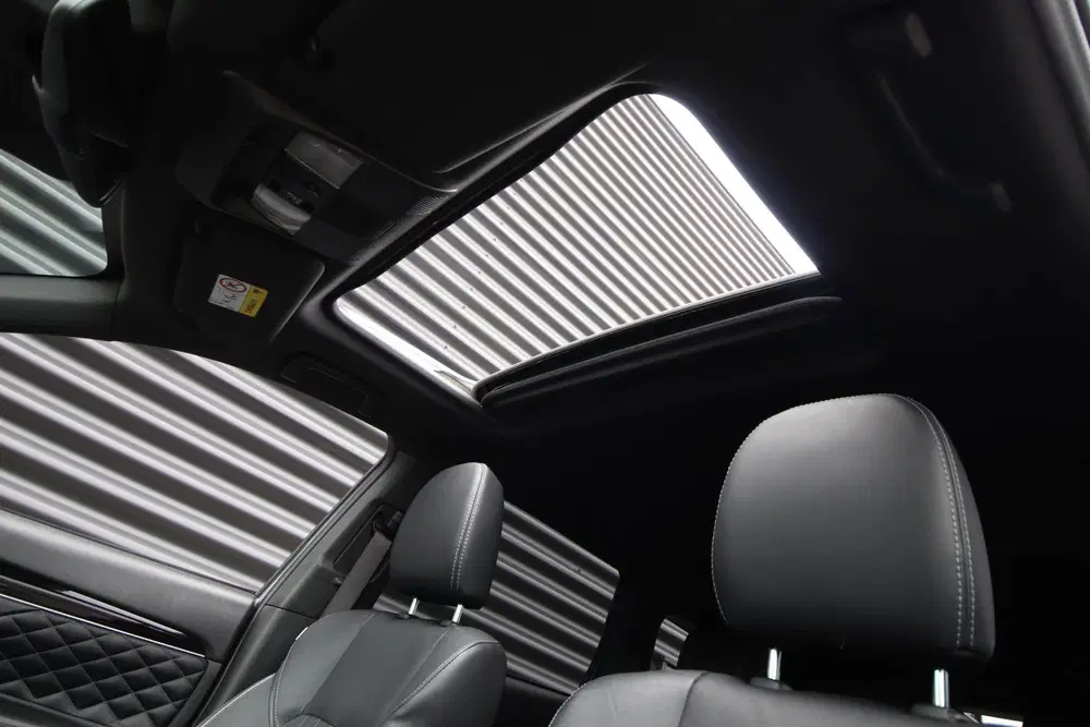 Mitsubishi Outlander 2.4 PHEV Instyle Opendak uit 2020, foto 14