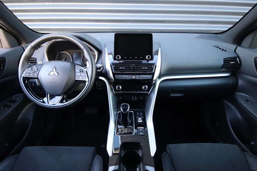 Mitsubishi Eclipse Cross 2.4 PHEV Executive één van de all uit 2025, foto 4