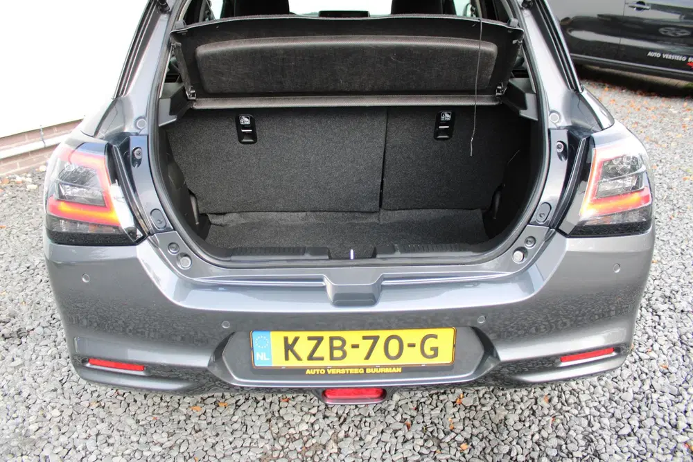 Suzuki Swift 1.2 Select Smart Hybrid Automaat uit 2025, foto 12