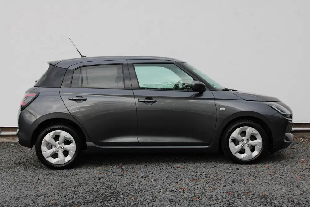 Suzuki Swift 1.2 Select Smart Hybrid Automaat uit 2025, foto 2