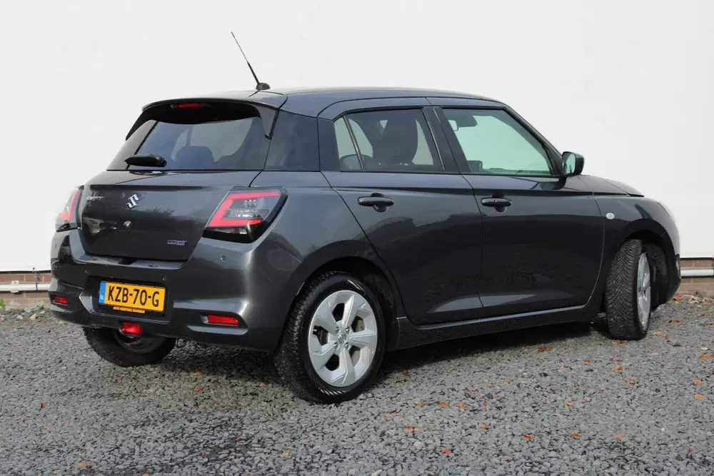 Suzuki Swift 1.2 Select Smart Hybrid Automaat uit 2025, foto 4