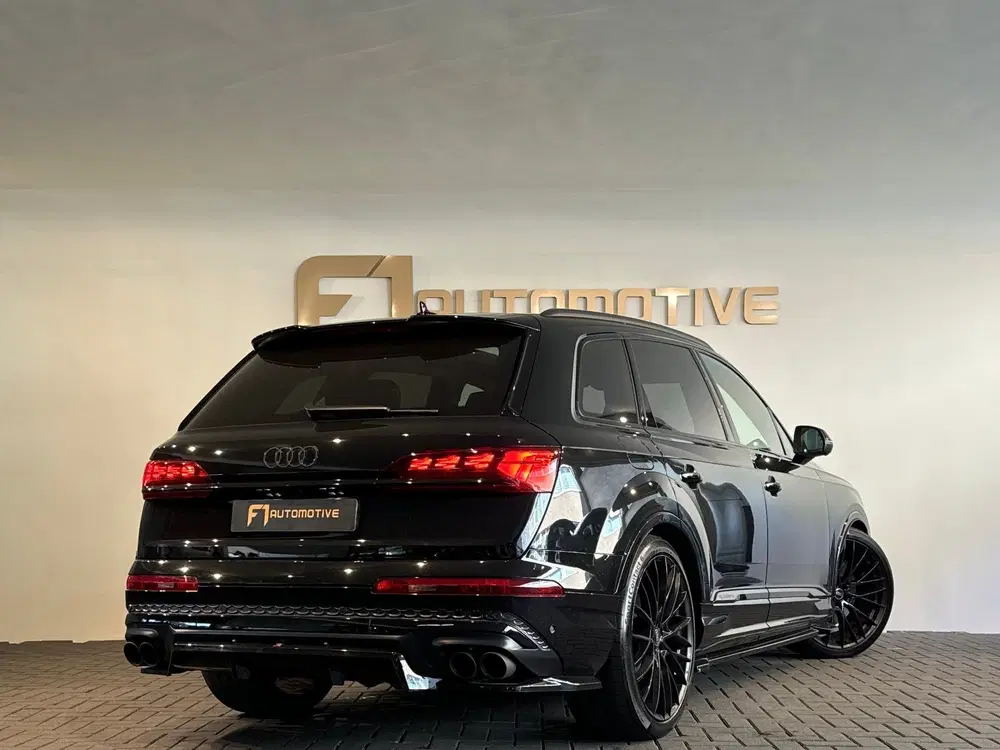 Audi Q7 60 TFSI e quattro Line S Comp Pano uit 2024, foto 4