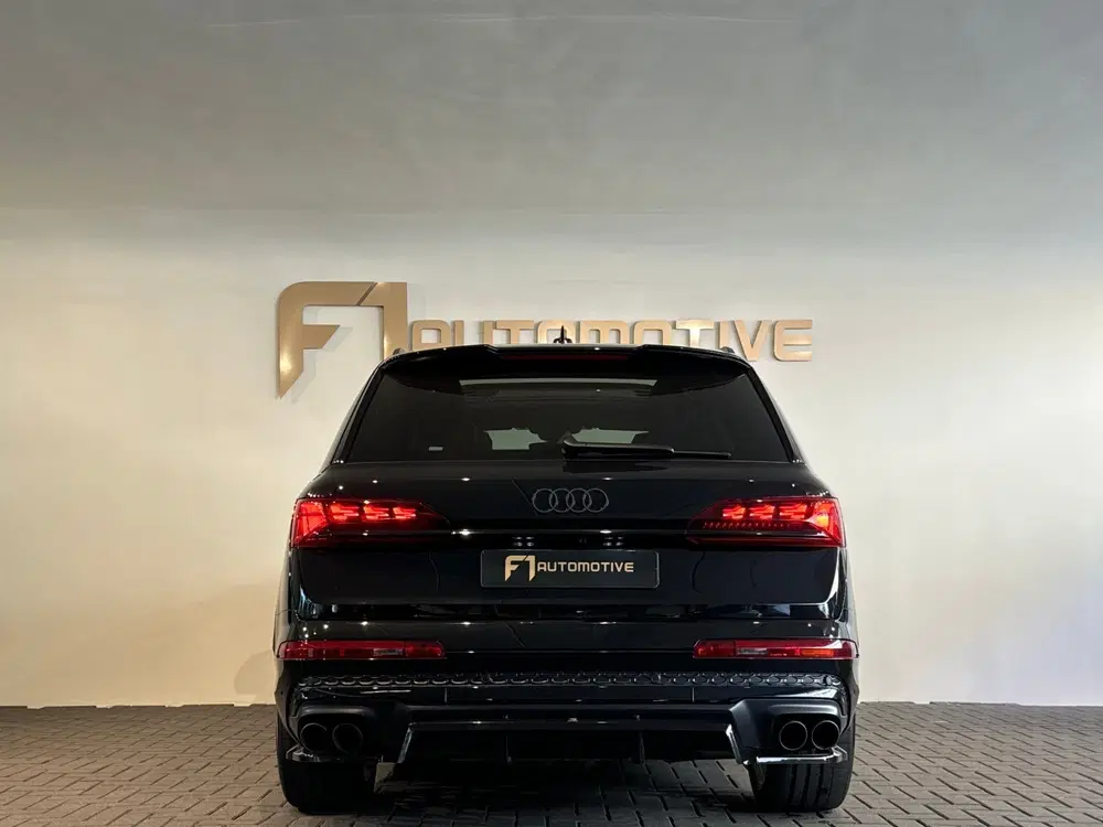 Audi Q7 60 TFSI e quattro Line S Comp Pano uit 2024, foto 5