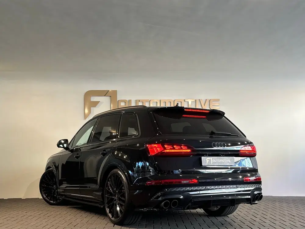 Audi Q7 60 TFSI e quattro Line S Comp Pano uit 2024, foto 6