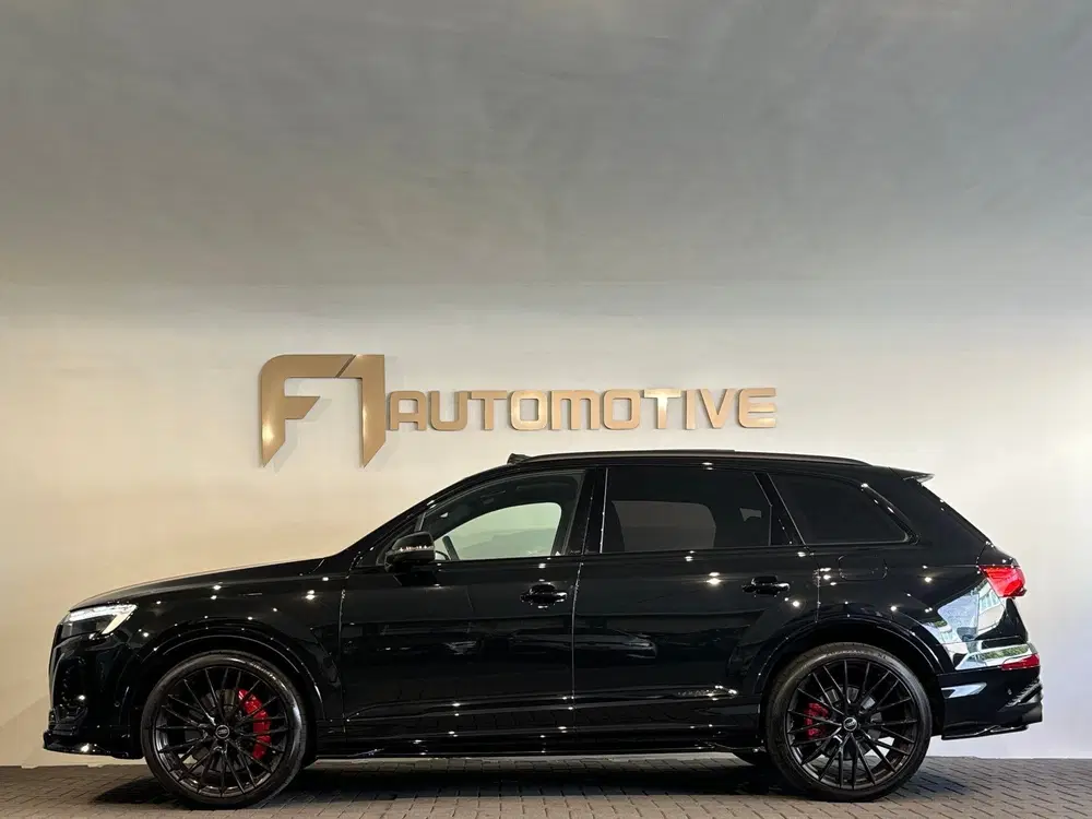 Audi Q7 60 TFSI e quattro Line S Comp Pano uit 2024, foto 8