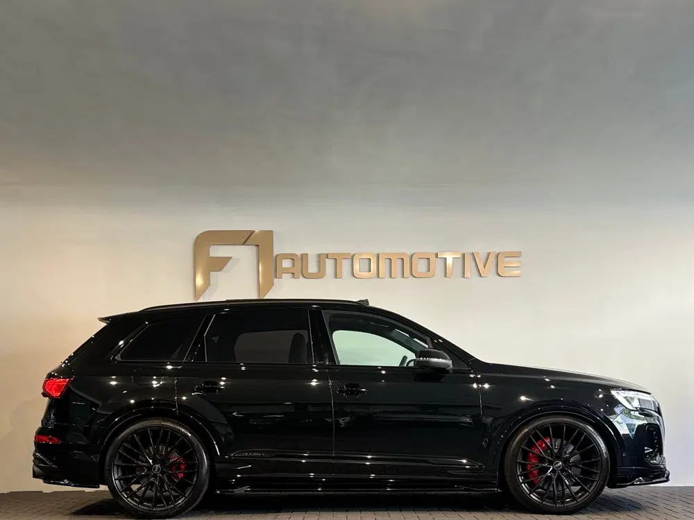 Audi Q7 60 TFSI e quattro Line S Comp Pano uit 2024, foto 9
