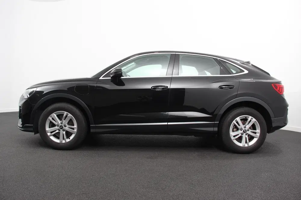 Audi Q3 45 TFSI e 245pk PHEV S-tronic Attitude Nav uit 2022, foto 6