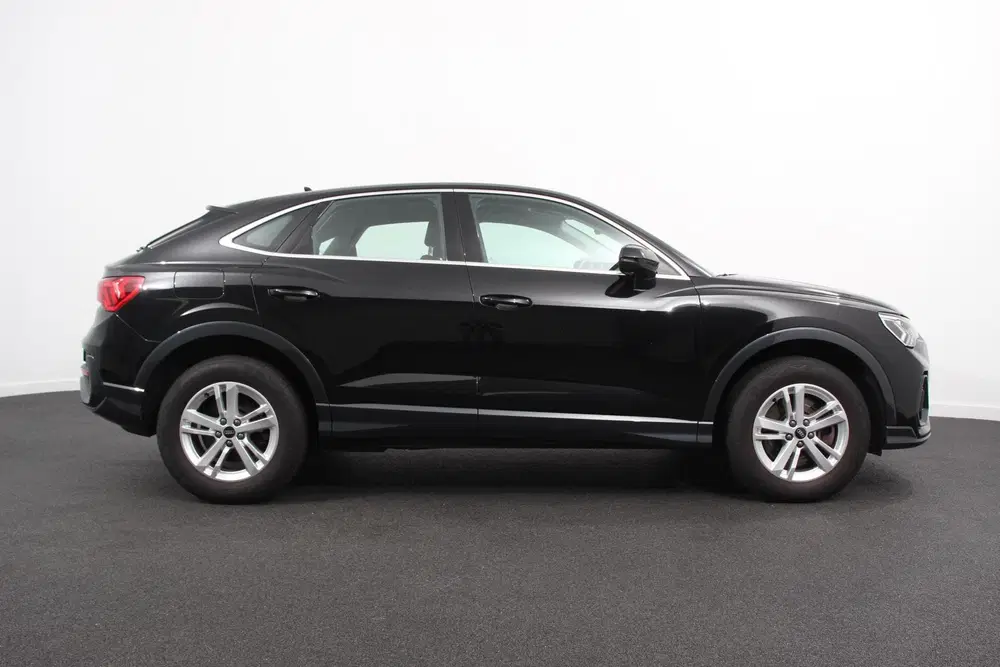Audi Q3 45 TFSI e 245pk PHEV S-tronic Attitude Nav uit 2022, foto 7