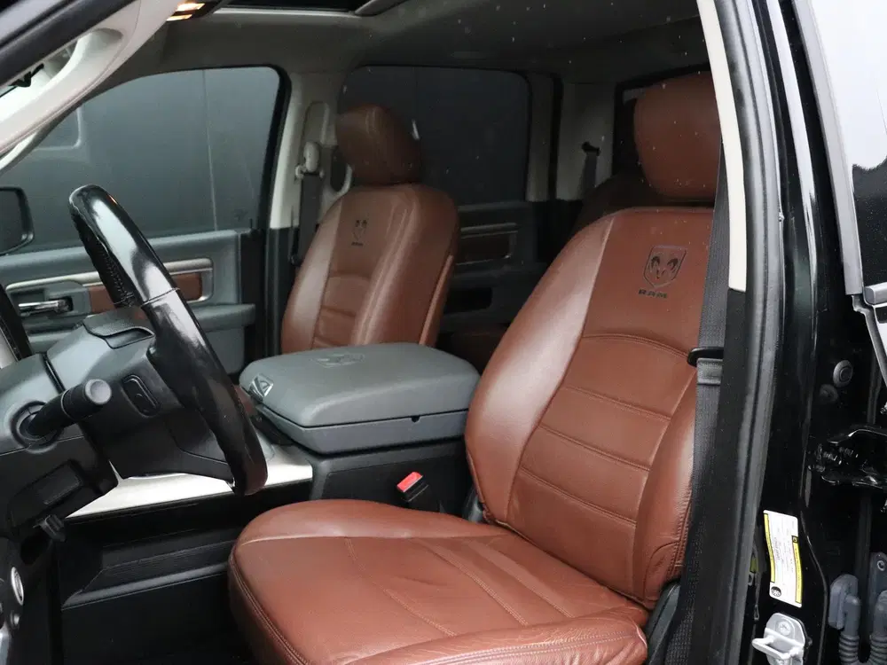 Dodge RAM 5.7 V8 4x4 Crew Cab Classic uit 2021, foto 14