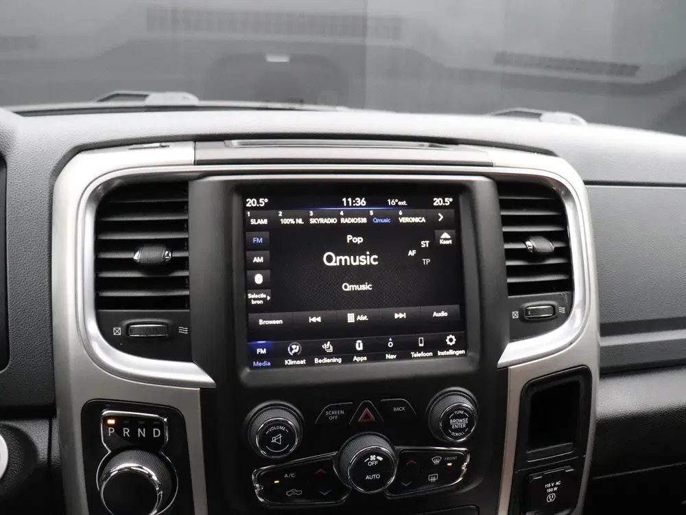 Dodge RAM 5.7 V8 4x4 Crew Cab Classic uit 2021, foto 6