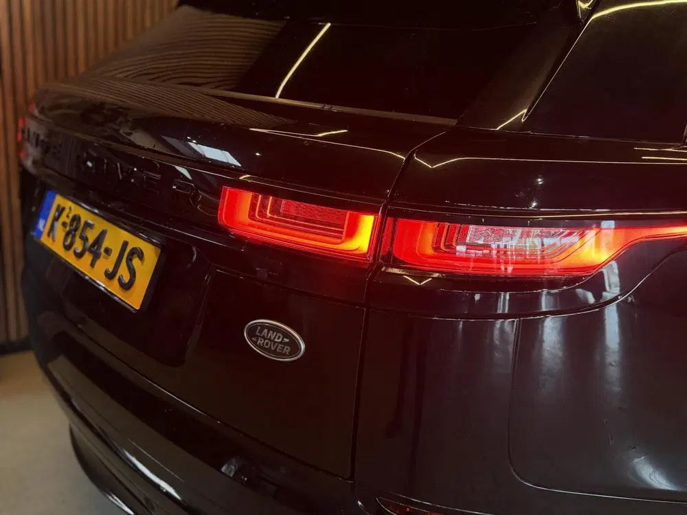 Land Rover Range Rover Velar 3.0 D300 AWD R-Dynamic HSE MAXT uit 2019, foto 4