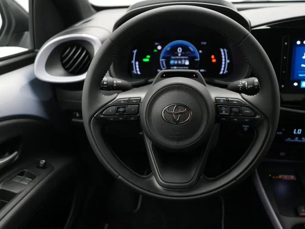 Toyota Aygo X Hybrid 115 pulse uit 2026, foto 5