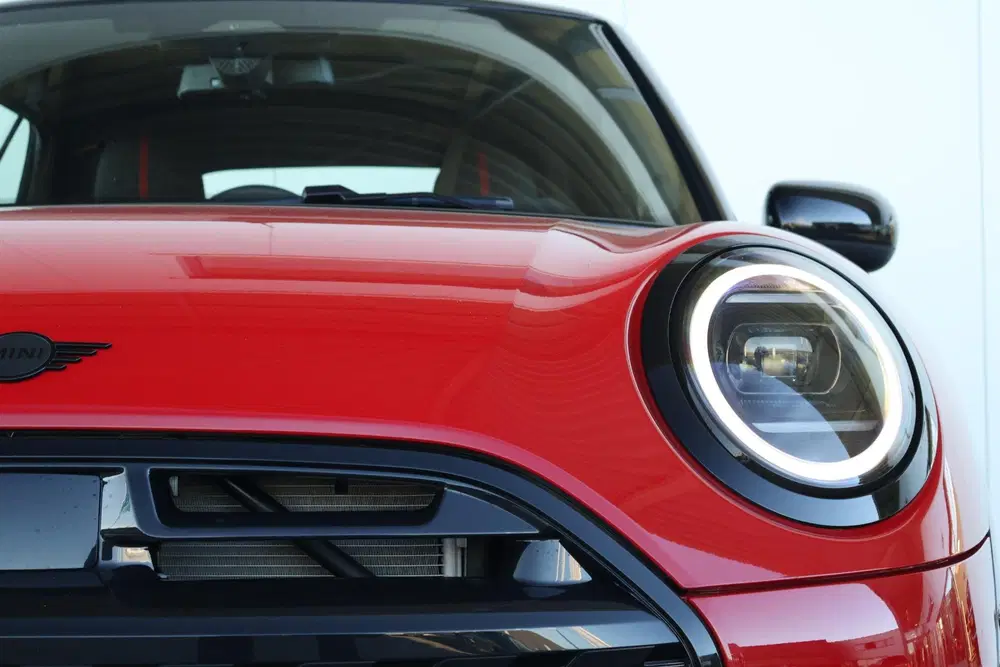 Mini Cabrio 2.0 Cooper C John Cooper Works M uit 2026, foto 3