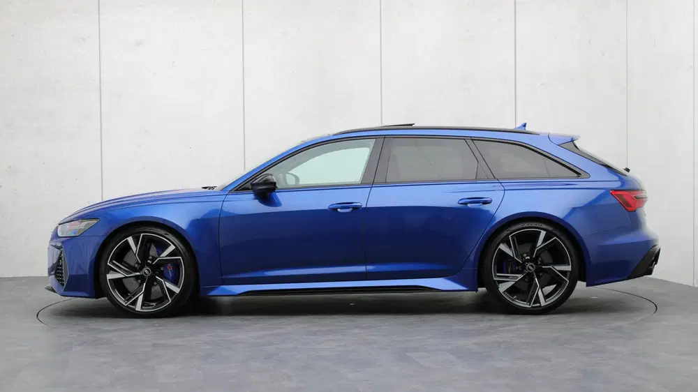 Audi RS6 Avant 4.0 TFSI quattro uit 2021, foto 2
