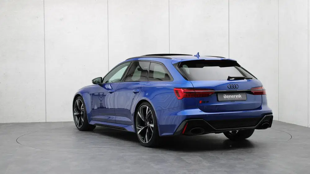 Audi RS6 Avant 4.0 TFSI quattro uit 2021, foto 3