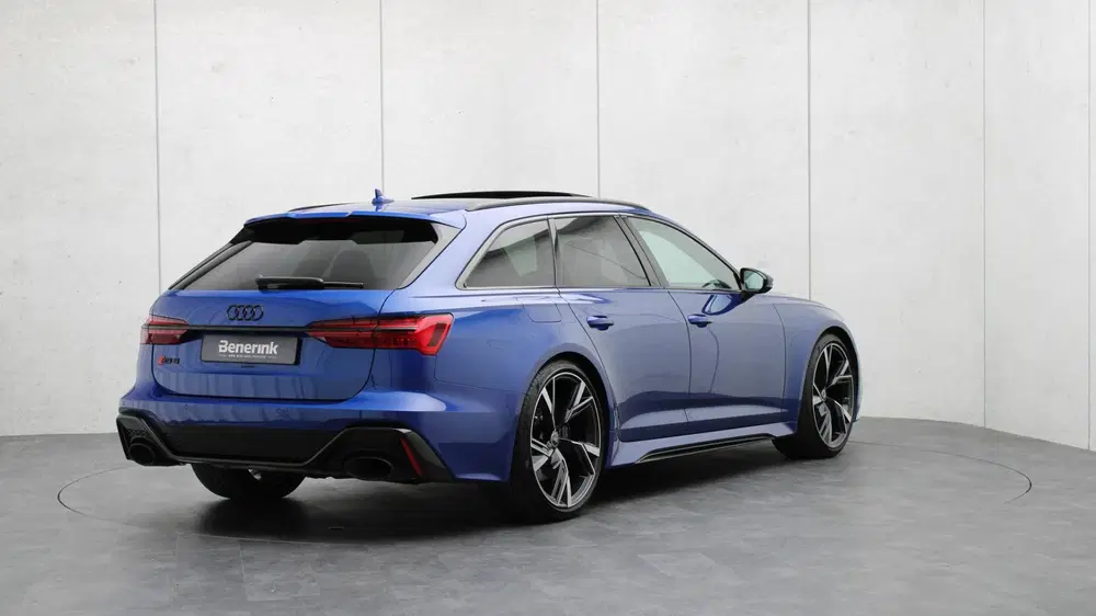 Audi RS6 Avant 4.0 TFSI quattro uit 2021, foto 4