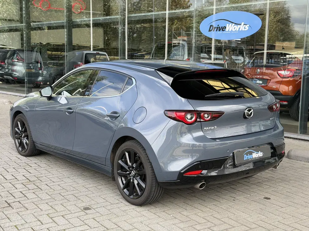 Mazda 3 2.0 e-SkyActiv-G M Hybrid 150 Sportive uit 2023, foto 2