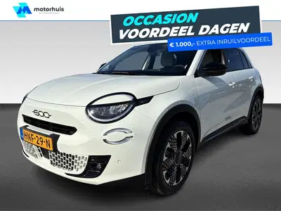 Fiat 600 1.2 Hybrid Turbo Charged 110pk Aut La Prim uit 2025