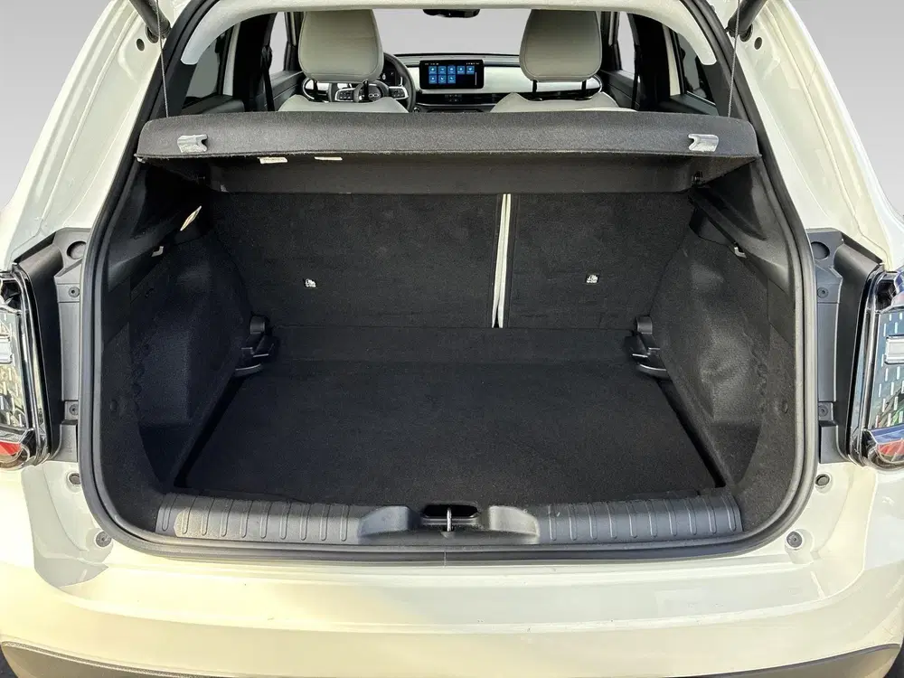 Fiat 600 1.2 Hybrid Turbo Charged 110pk Aut La Prim uit 2025, foto 9