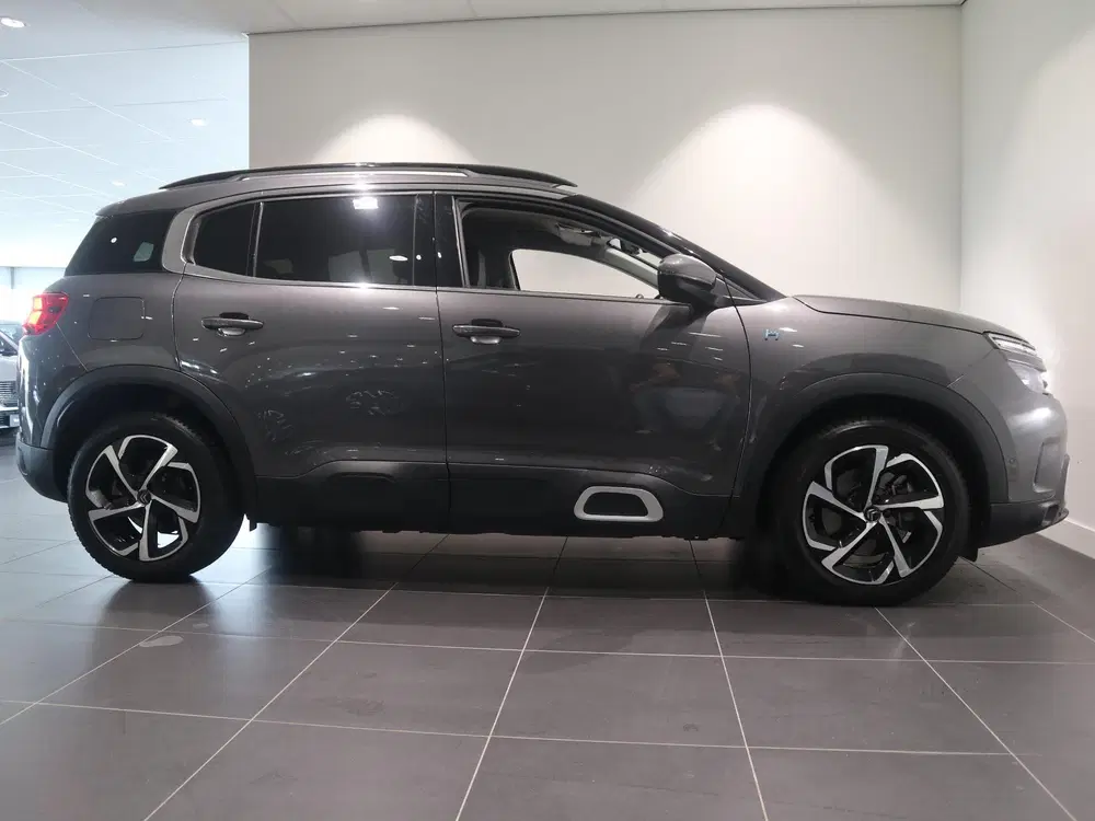 Citroën C5 Aircross Citroen C5 Aircross 1.6 Plug-in Hybrid 225 uit 2022, foto 6