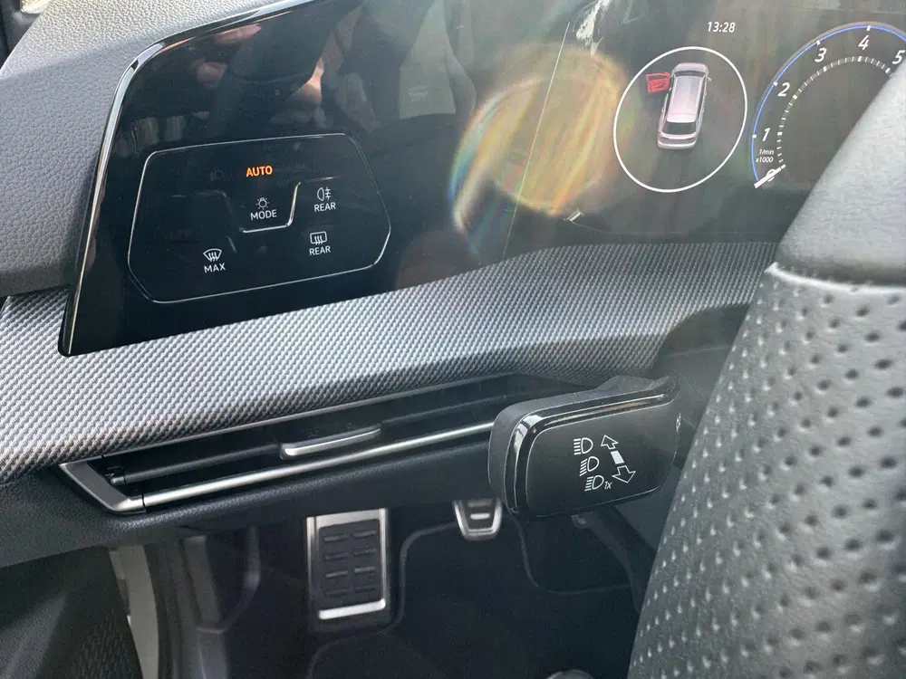 Volkswagen Golf 1.5 TSI R-Line Edition Parkeer Camer uit 2025, foto 11