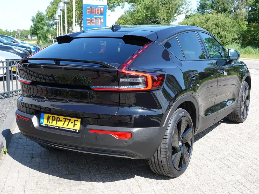 Volvo EC40 Twin Motor Ultra Black Edition 82 kWh SOH uit 2024, foto 4