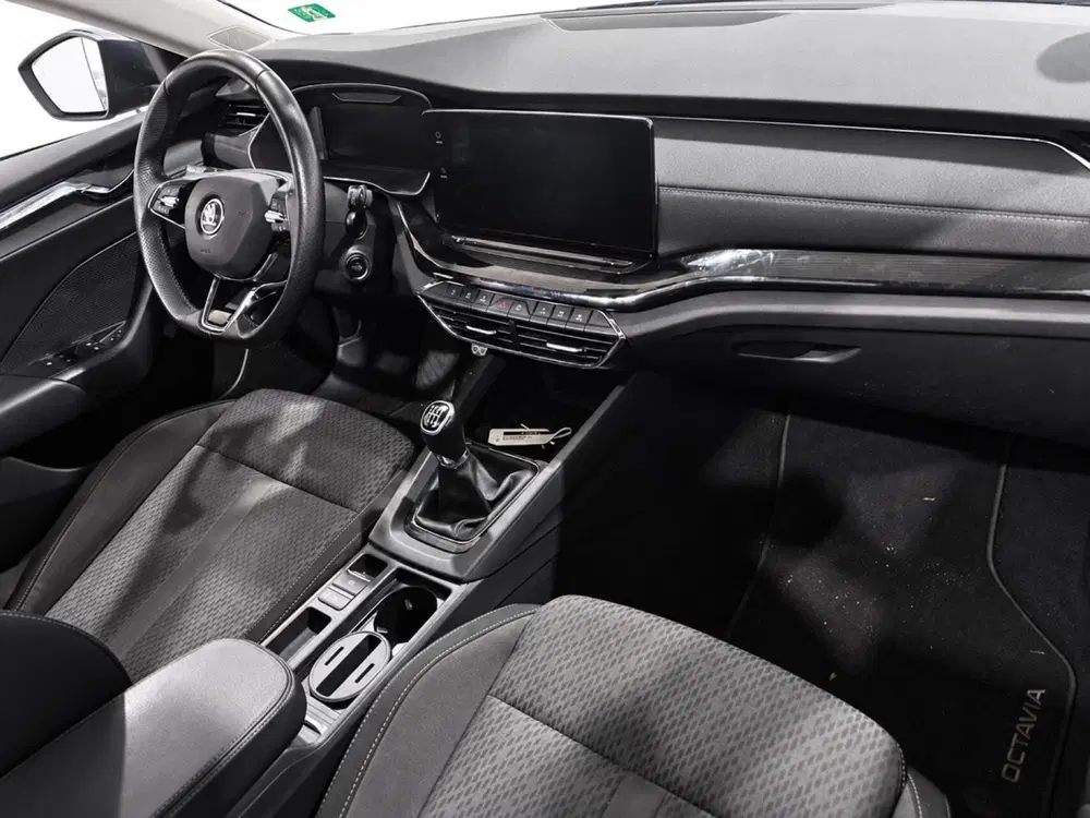 Skoda Octavia 1.0 TSI 110pk Business Edition Plus uit 2020, foto 3