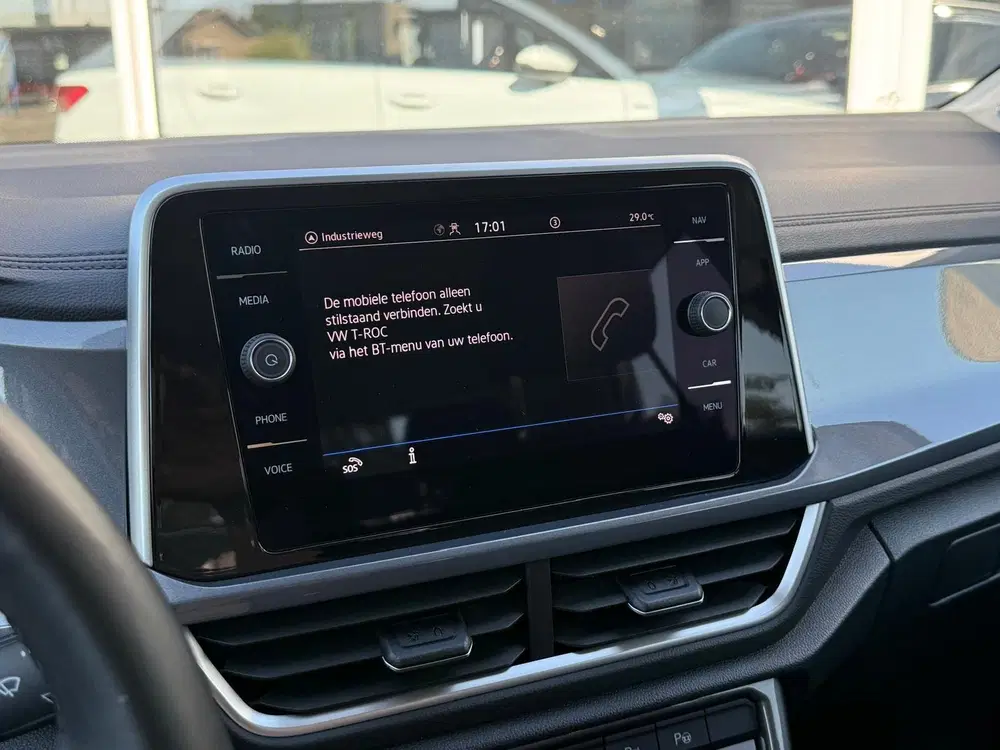 Volkswagen T-Roc 1.5 TSI Style DSG (Auotmaat) uit 2024, foto 9