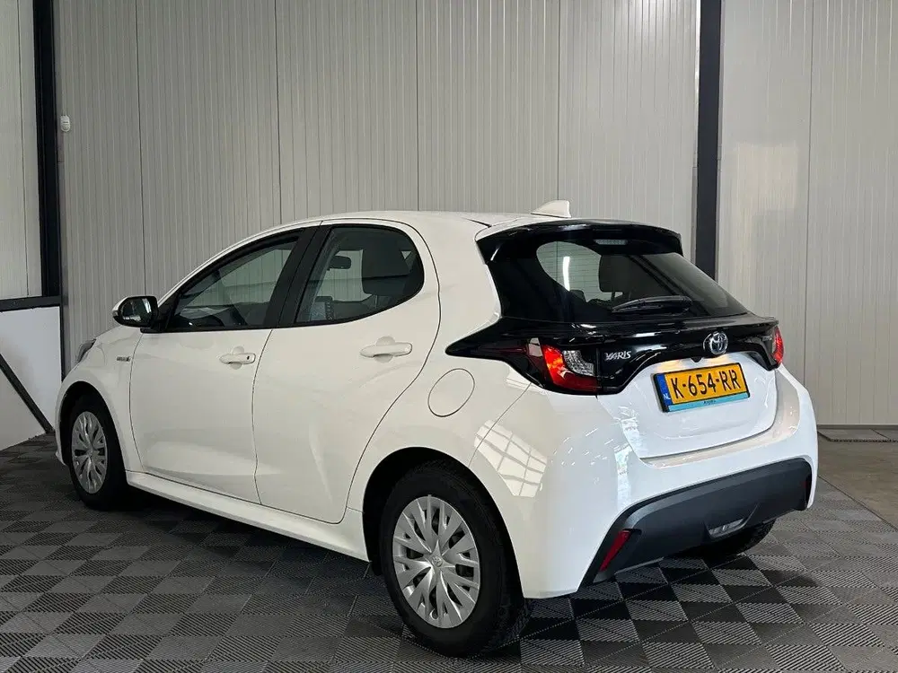 Toyota Yaris 1.5 Hybrid uit 2021, foto 8