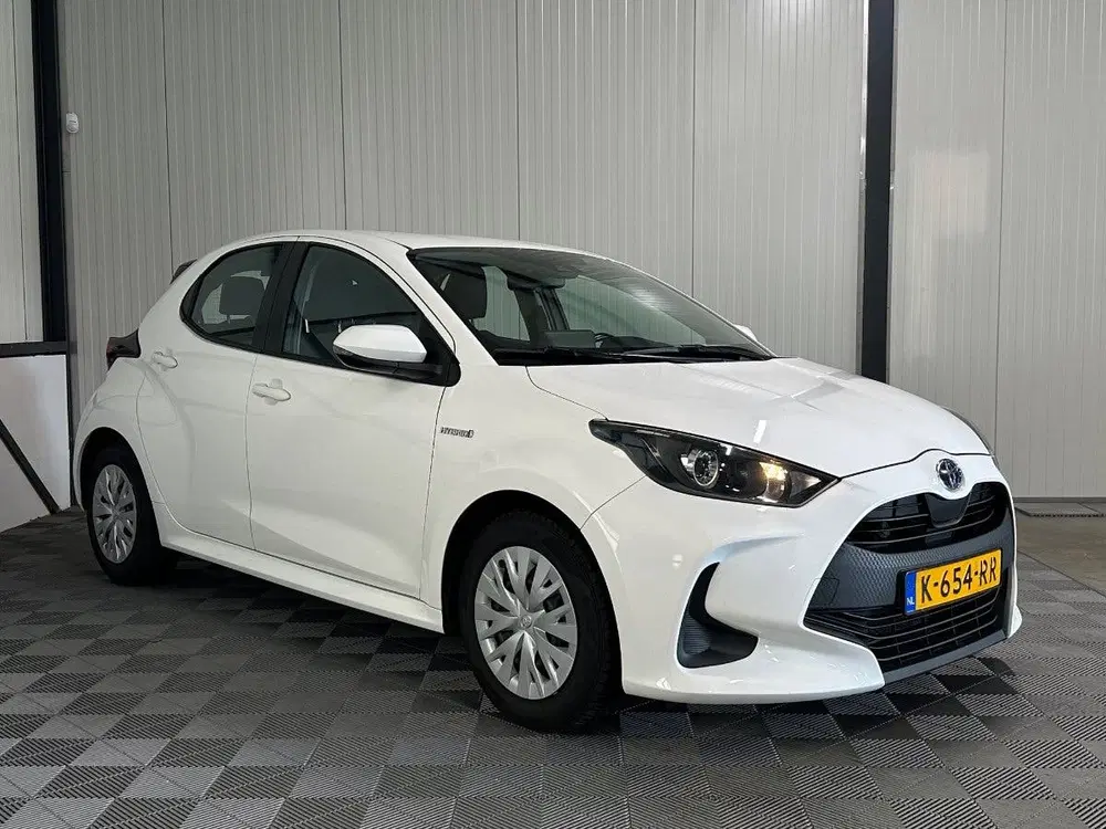 Toyota Yaris 1.5 Hybrid uit 2021, foto 9