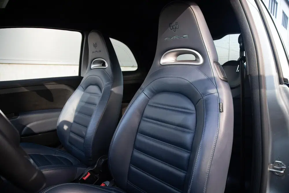 Abarth 695 1.4 T-Jet Rivale uit 2019, foto 7
