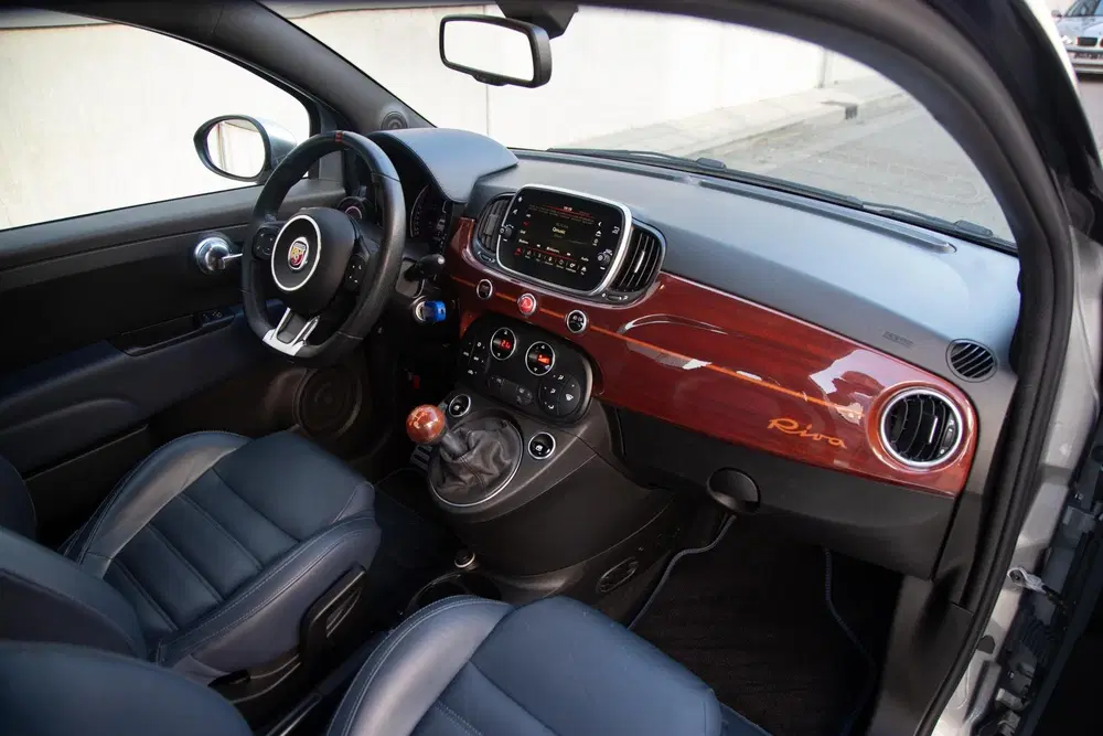 Abarth 695 1.4 T-Jet Rivale uit 2019, foto 9