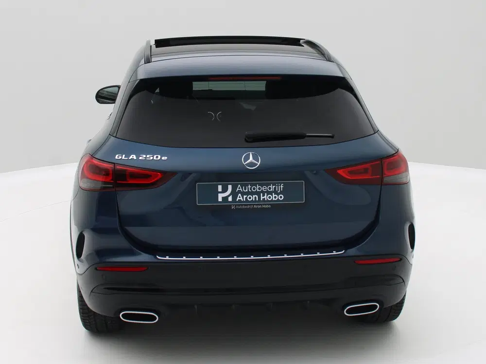 Mercedes-Benz GLA GLA 250 e AMG Pano uit 2020, foto 4