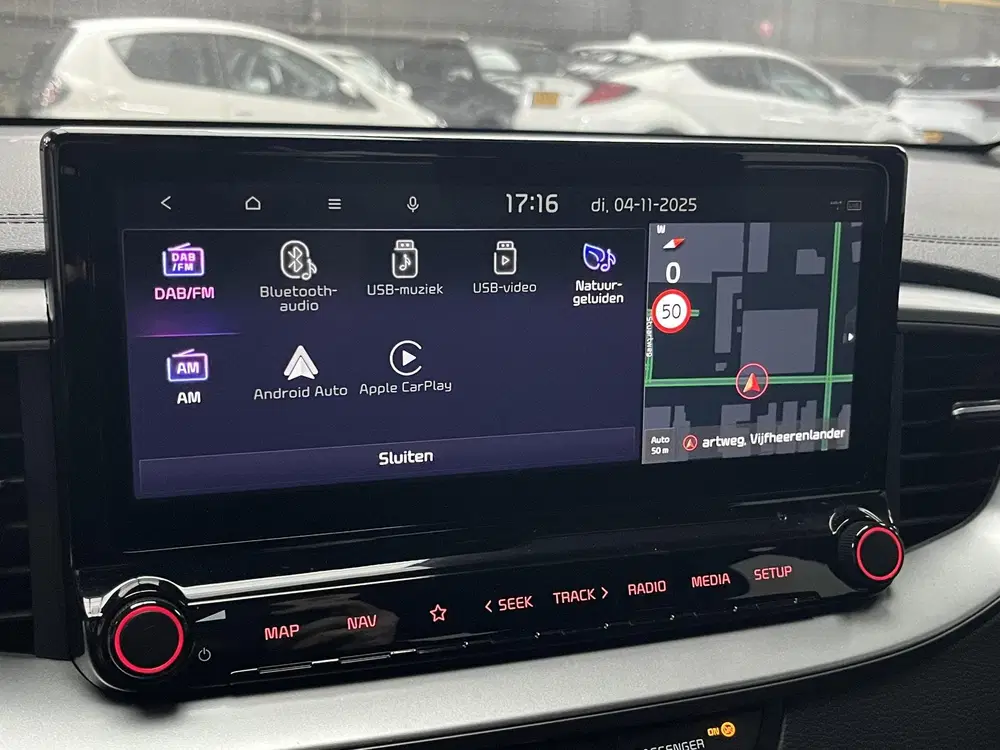 Kia Ceed 1.5 T-GDi DynamicLine uit 2024, foto 15