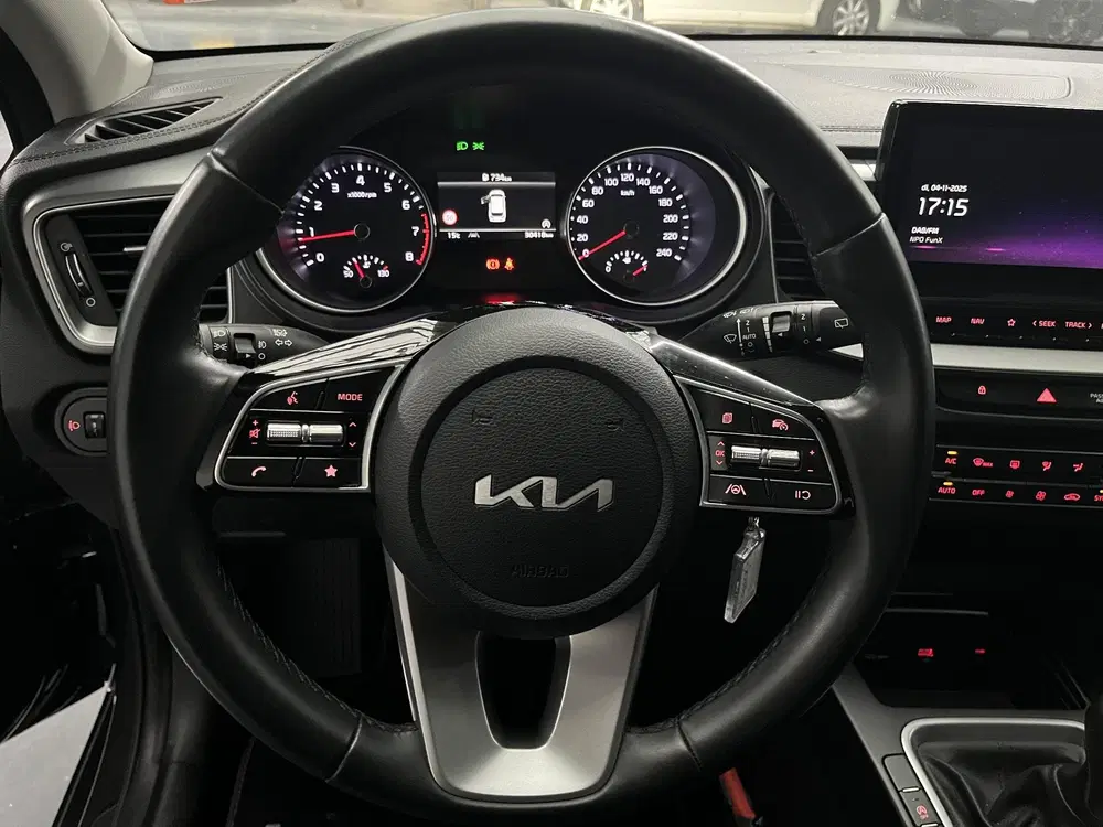 Kia Ceed 1.5 T-GDi DynamicLine uit 2024, foto 5