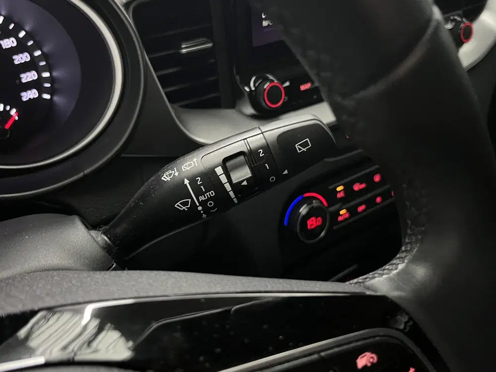 Kia Ceed 1.5 T-GDi DynamicLine uit 2024, foto 9