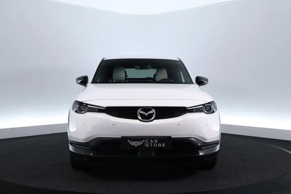 Mazda MX-30 e-SkyActiv 145 Luxury 36 kWh uit 2020, foto 2