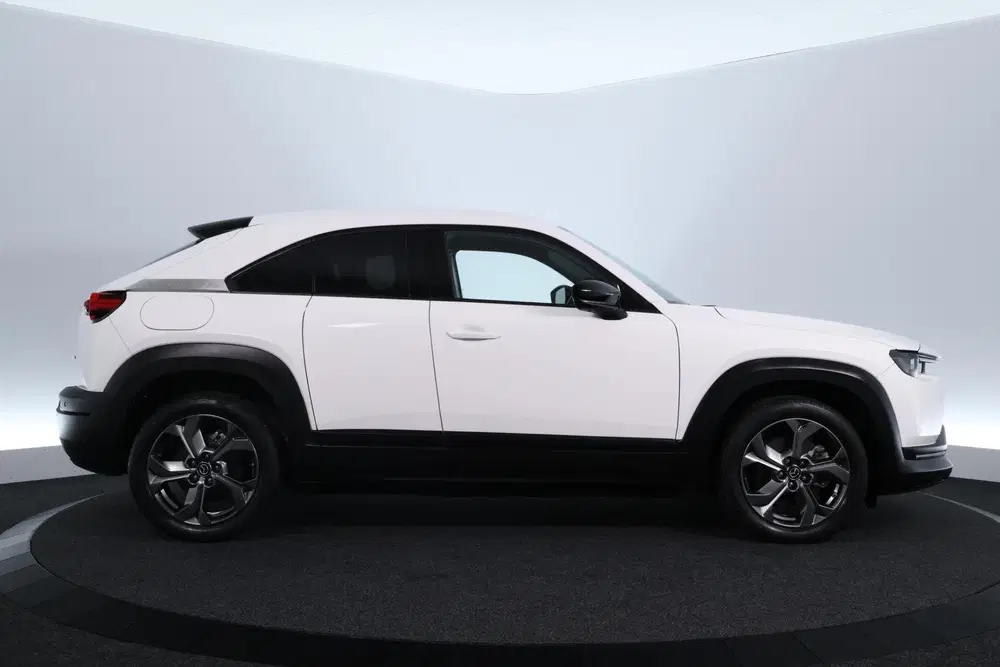 Mazda MX-30 e-SkyActiv 145 Luxury 36 kWh uit 2020, foto 5