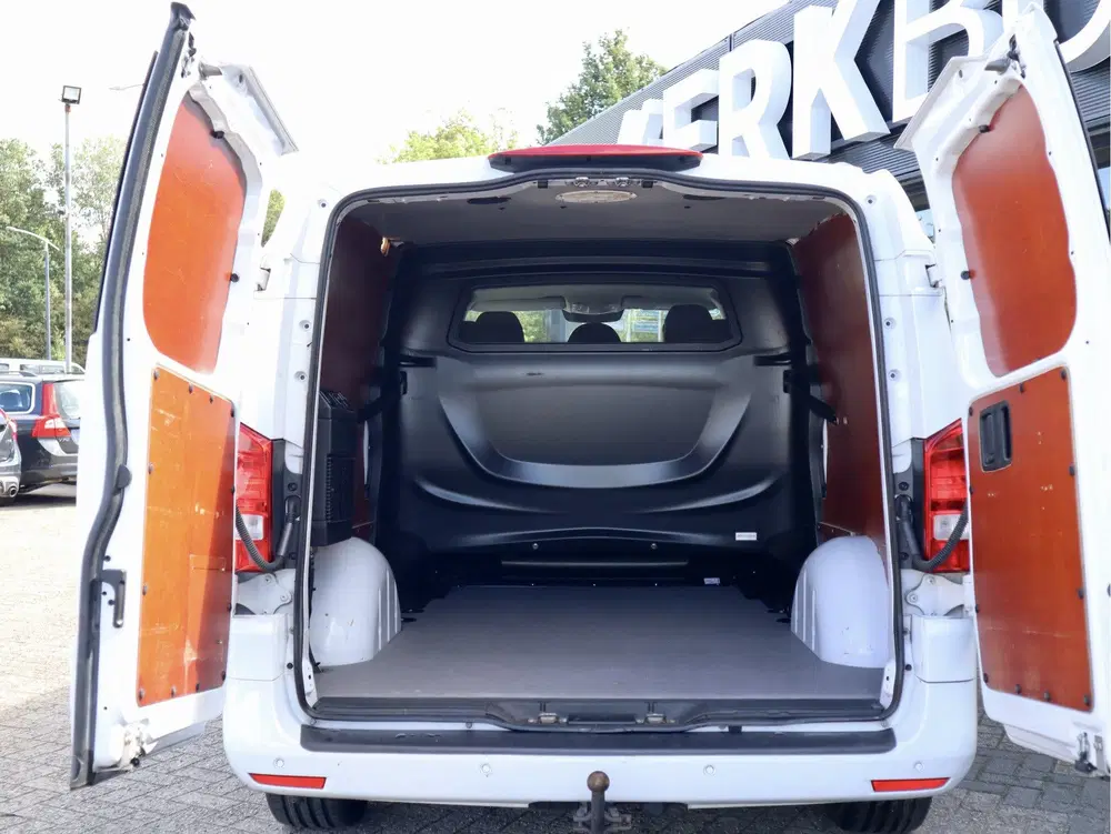 Mercedes-Benz Vito 114 CDI Extra Lang DC Comfort (bj 2022) uit 2022, foto 13