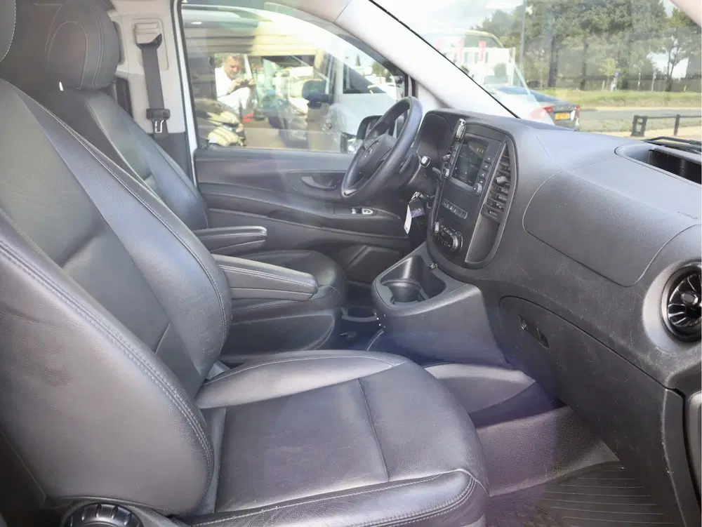 Mercedes-Benz Vito 114 CDI Extra Lang DC Comfort (bj 2022) uit 2022, foto 14