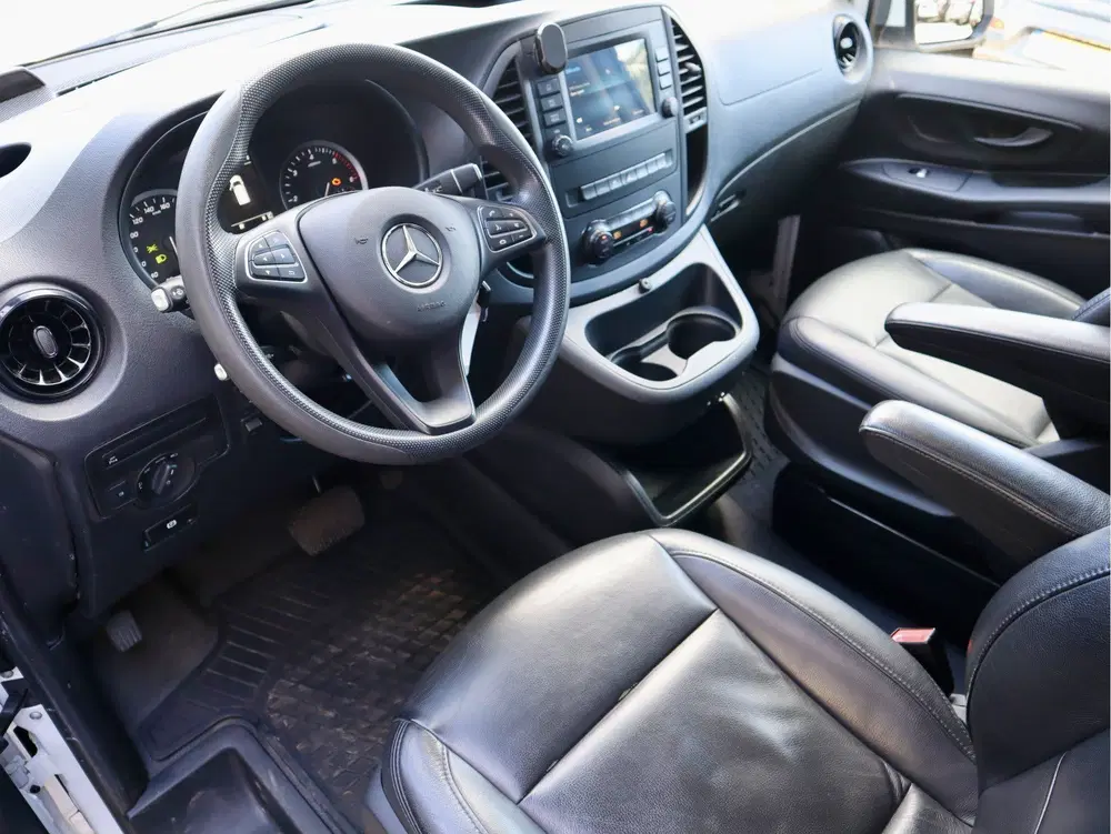 Mercedes-Benz Vito 114 CDI Extra Lang DC Comfort (bj 2022) uit 2022, foto 2