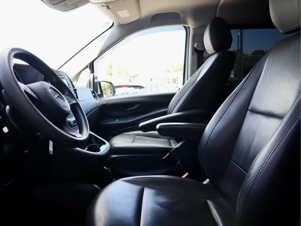 Mercedes-Benz Vito 114 CDI Extra Lang DC Comfort (bj 2022) uit 2022, foto 4