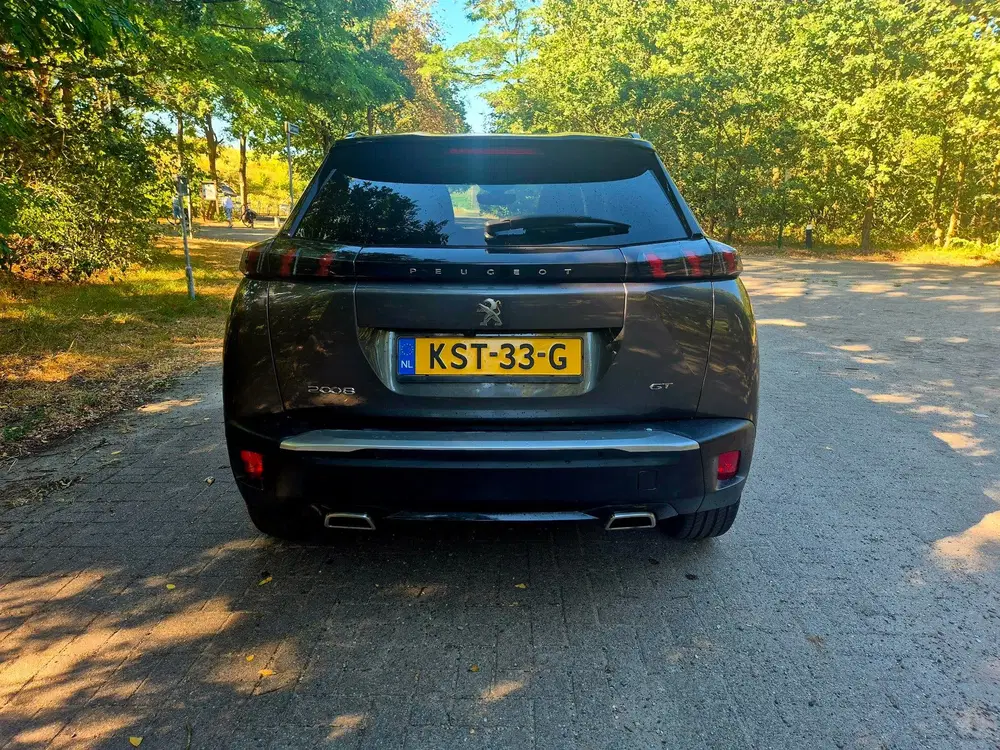 Peugeot 2008 1.2 PureTech GT-Line Camera Navigatie uit 2020, foto 3