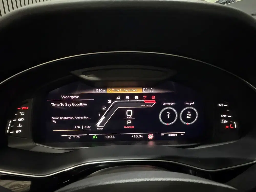 Audi RS Q8 4.0 TFSI RSQ8 Quattro uit 2021, foto 14
