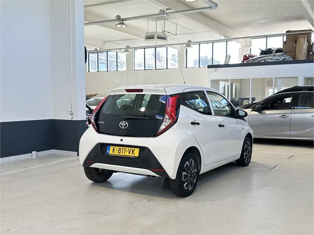 Toyota Aygo 1.0 VVT-i x-fun uit 2021, foto 5