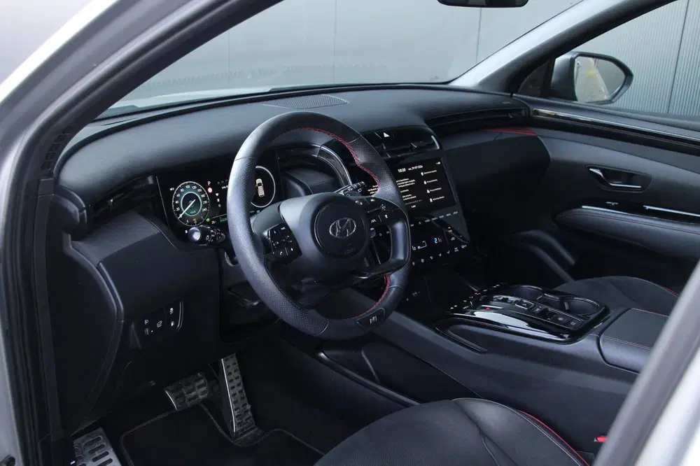 Hyundai TUCSON 1.6 T-GDI PHEV N Line uit 2022, foto 4
