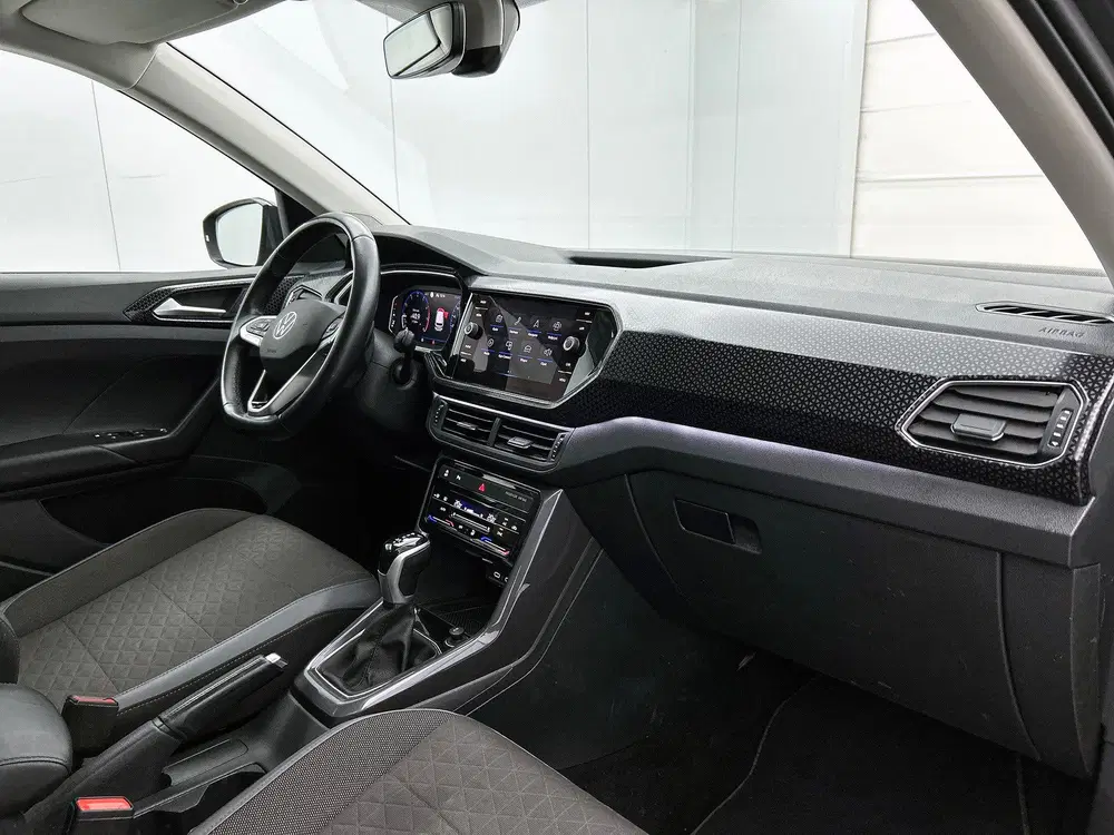Volkswagen T-Cross 1.0 TSI R-Line uit 2023, foto 12