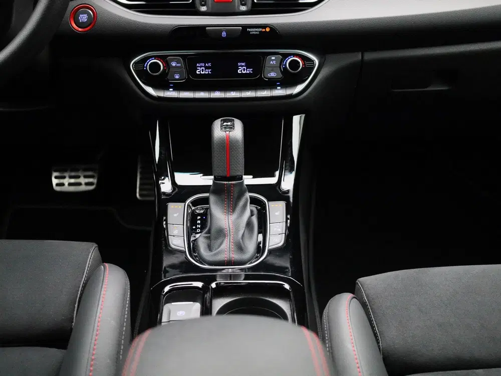 Hyundai i30 1.5 T-GDi MHEV N Line uit 2025, foto 13